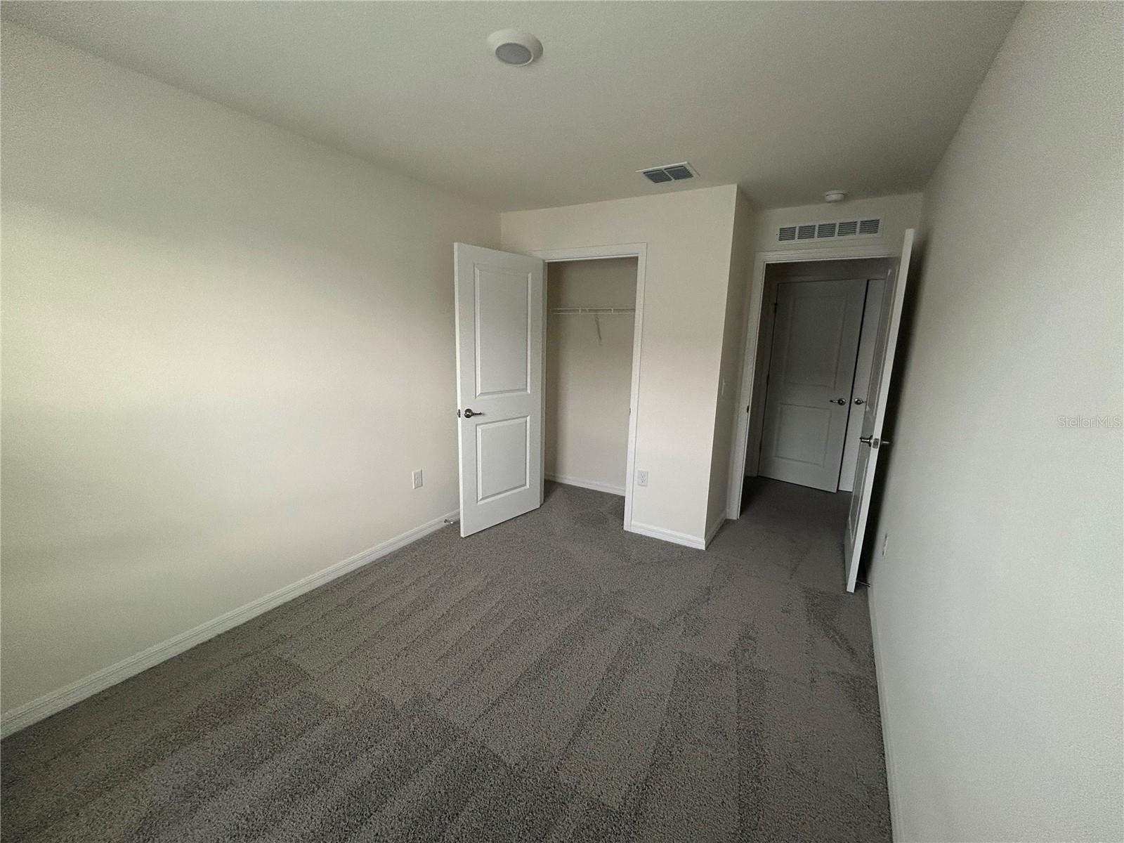 6582 Sw 81st Loop Property Photo 9