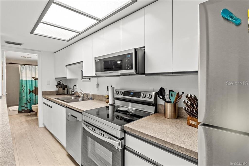 20820 River Dr #b37 Property Photo 32
