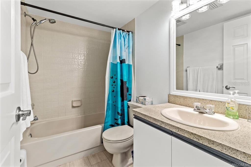 20820 River Dr #b37 Property Photo 36