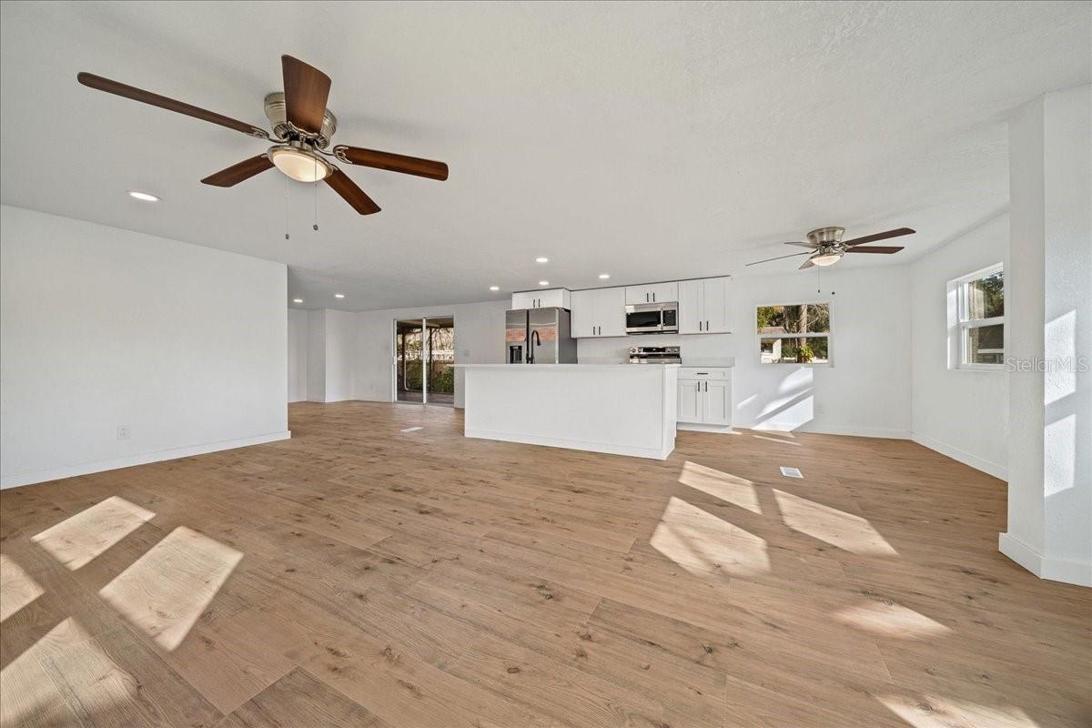13219 32nd Ct Property Photo 13