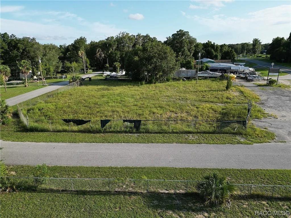 3172 N Aquaview Ter Property Photo 8