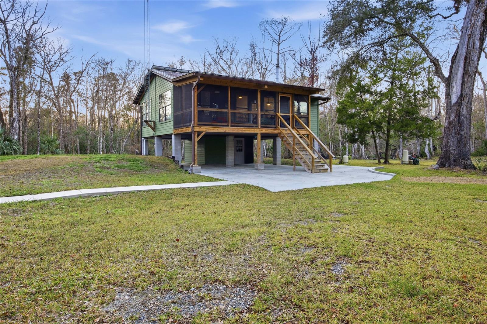 00 Clayton Rd Property Photo 1