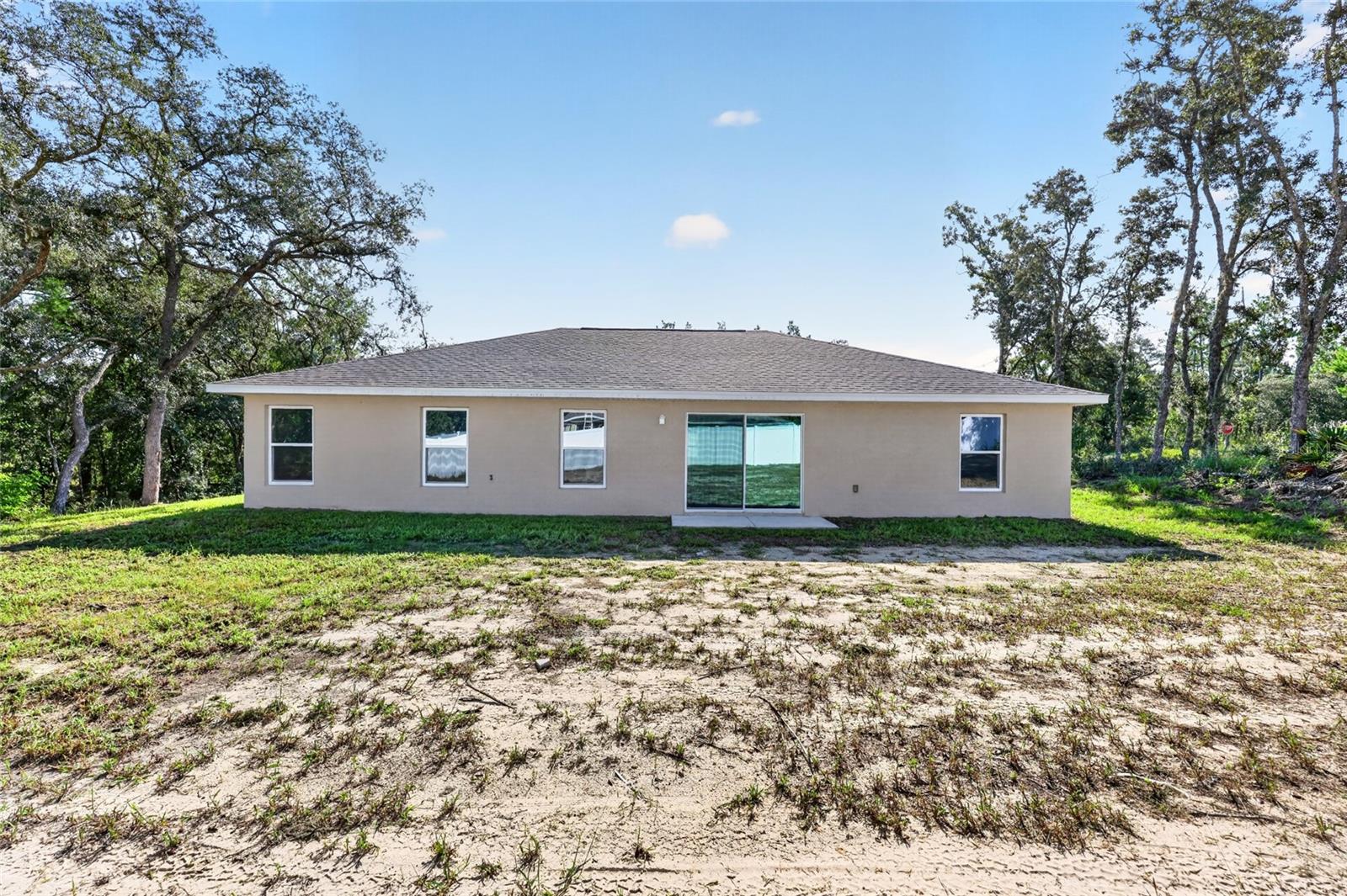 5982 N Matheson Dr Property Photo 6