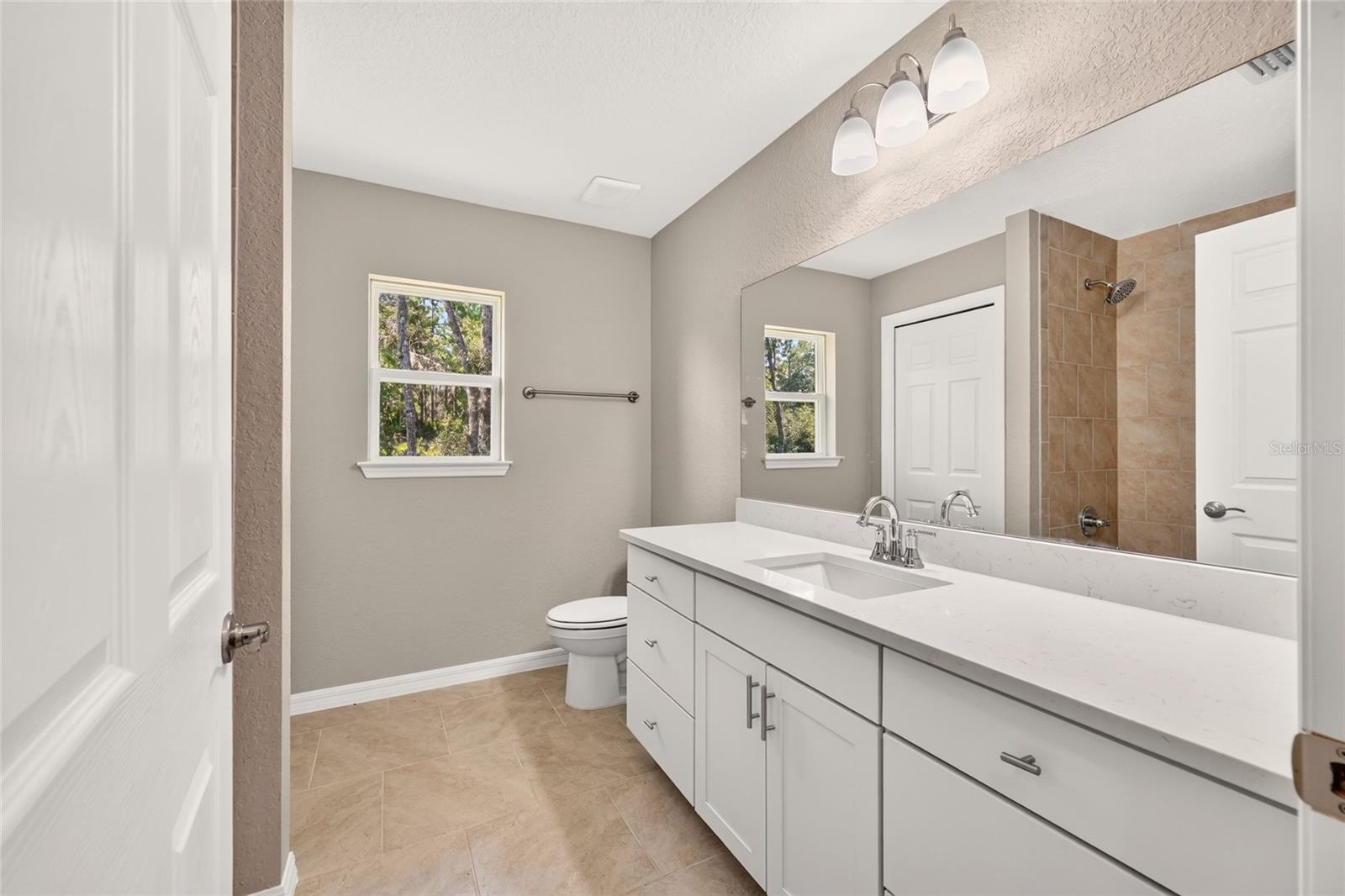 5982 N Matheson Dr Property Photo 25