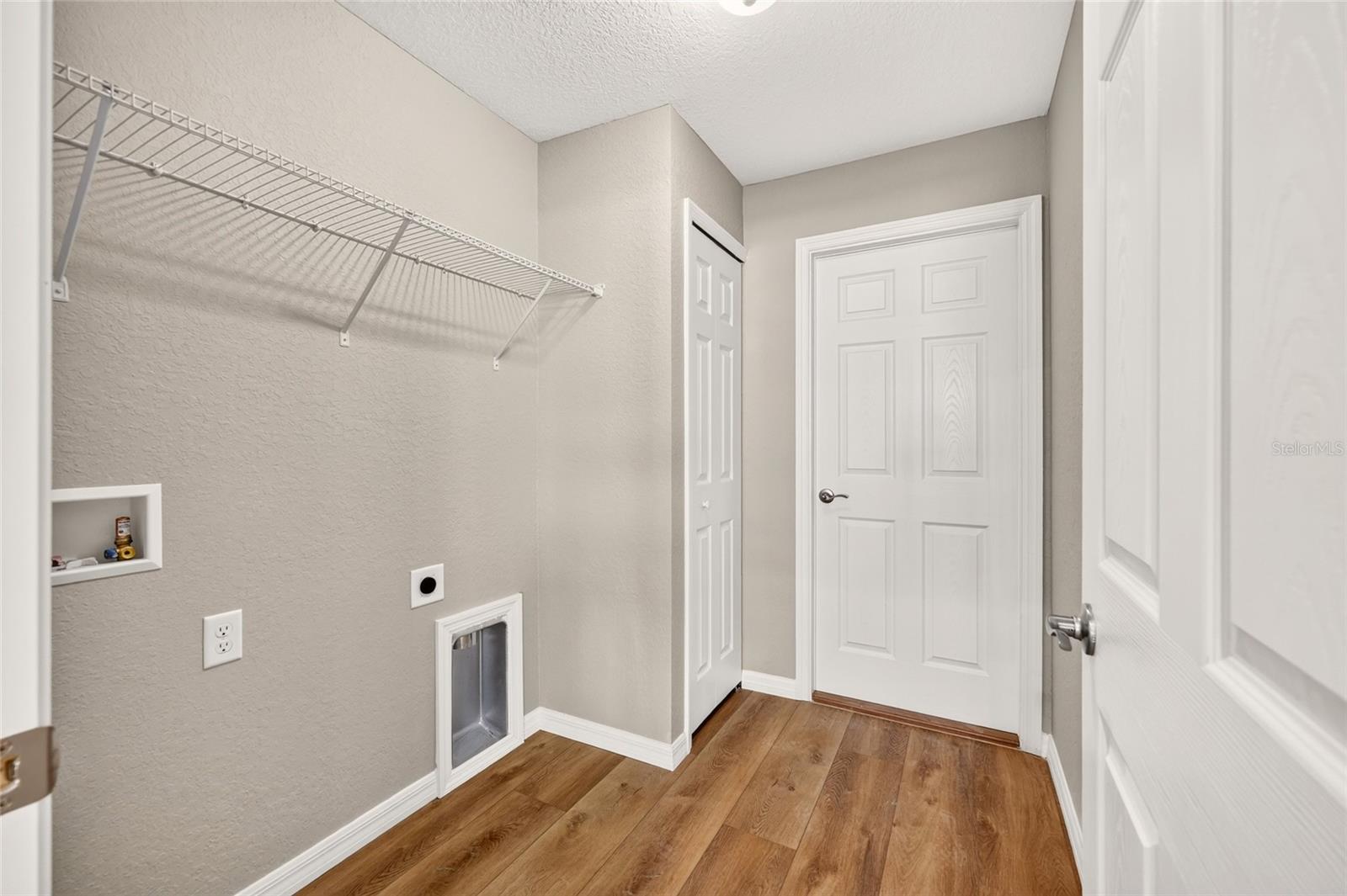 5982 N Matheson Dr Property Photo 29
