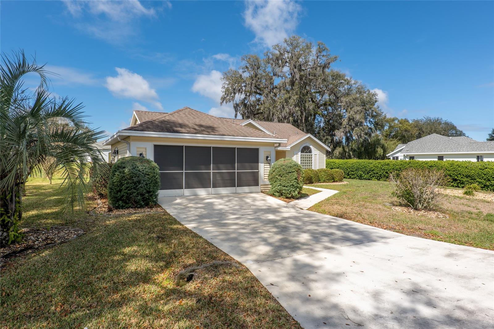 2318 NW 50TH AVE Property Photo 1