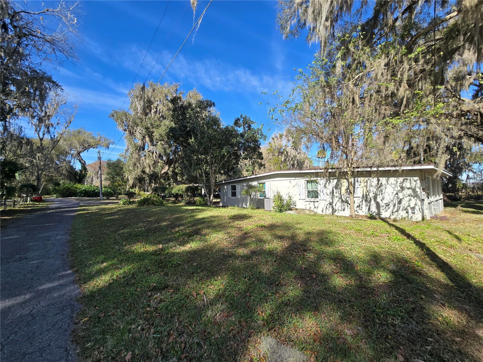 2346 Cr 401 Property Photo 12