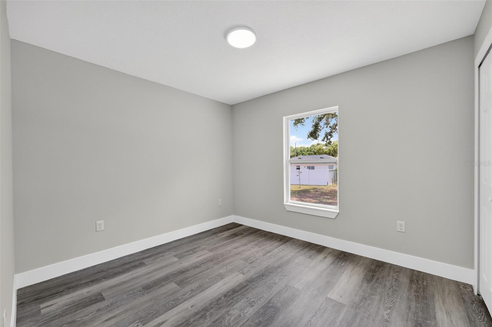 24035 Nw Amberjack Ave Property Photo 30