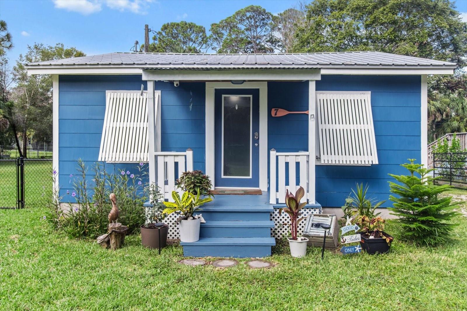 7 65th St Property Photo