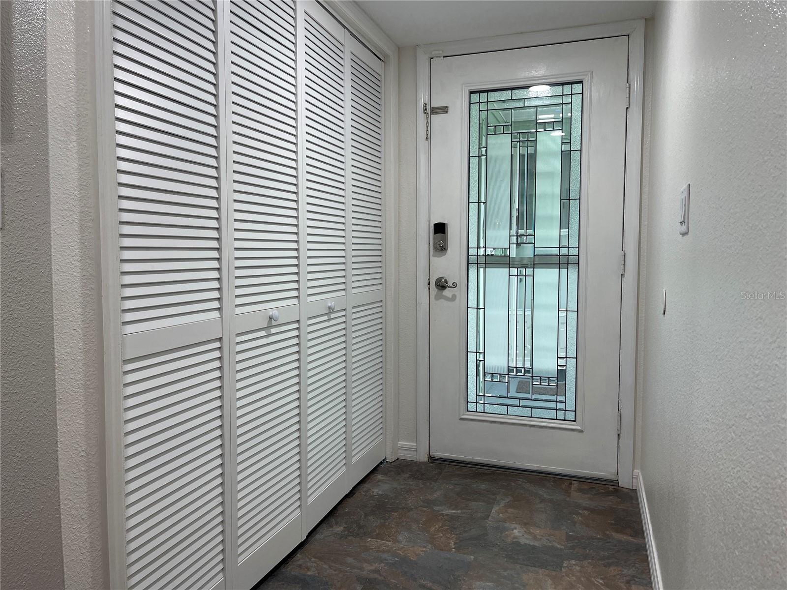 515 Midway Dr #a Property Photo 8