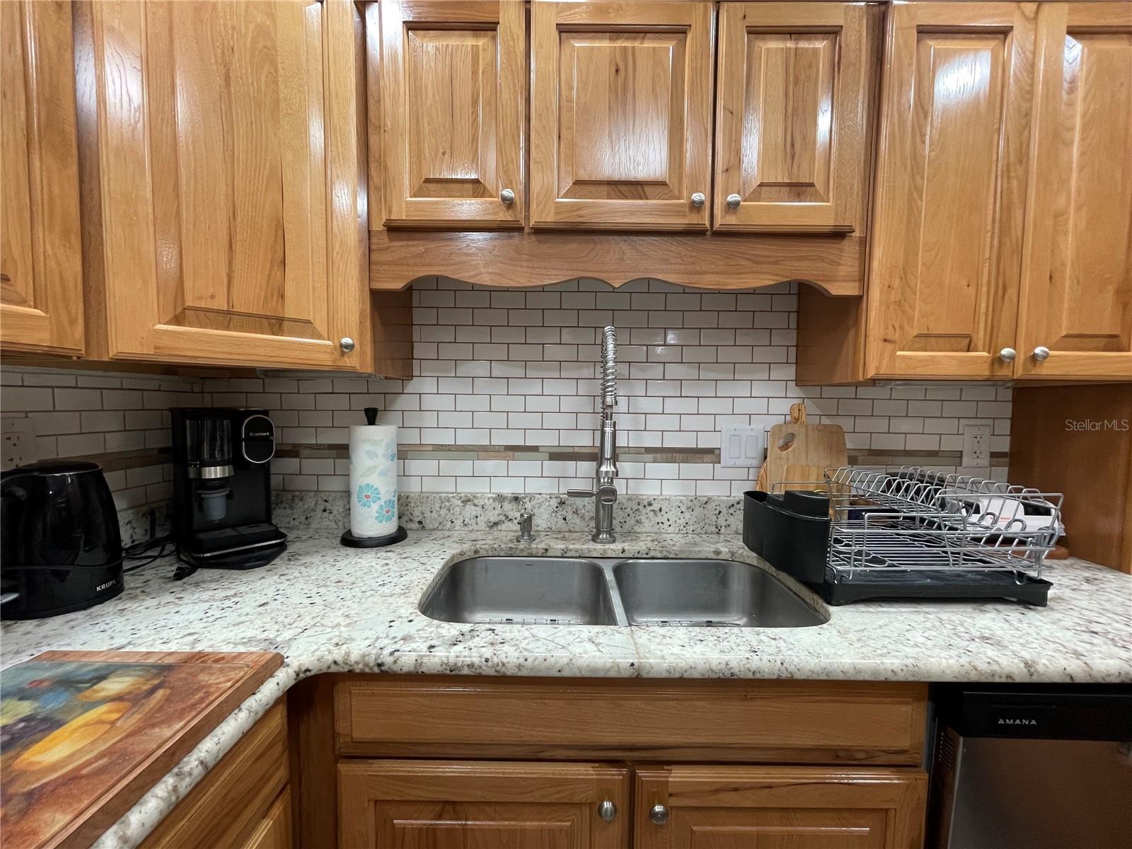 515 Midway Dr #a Property Photo 13