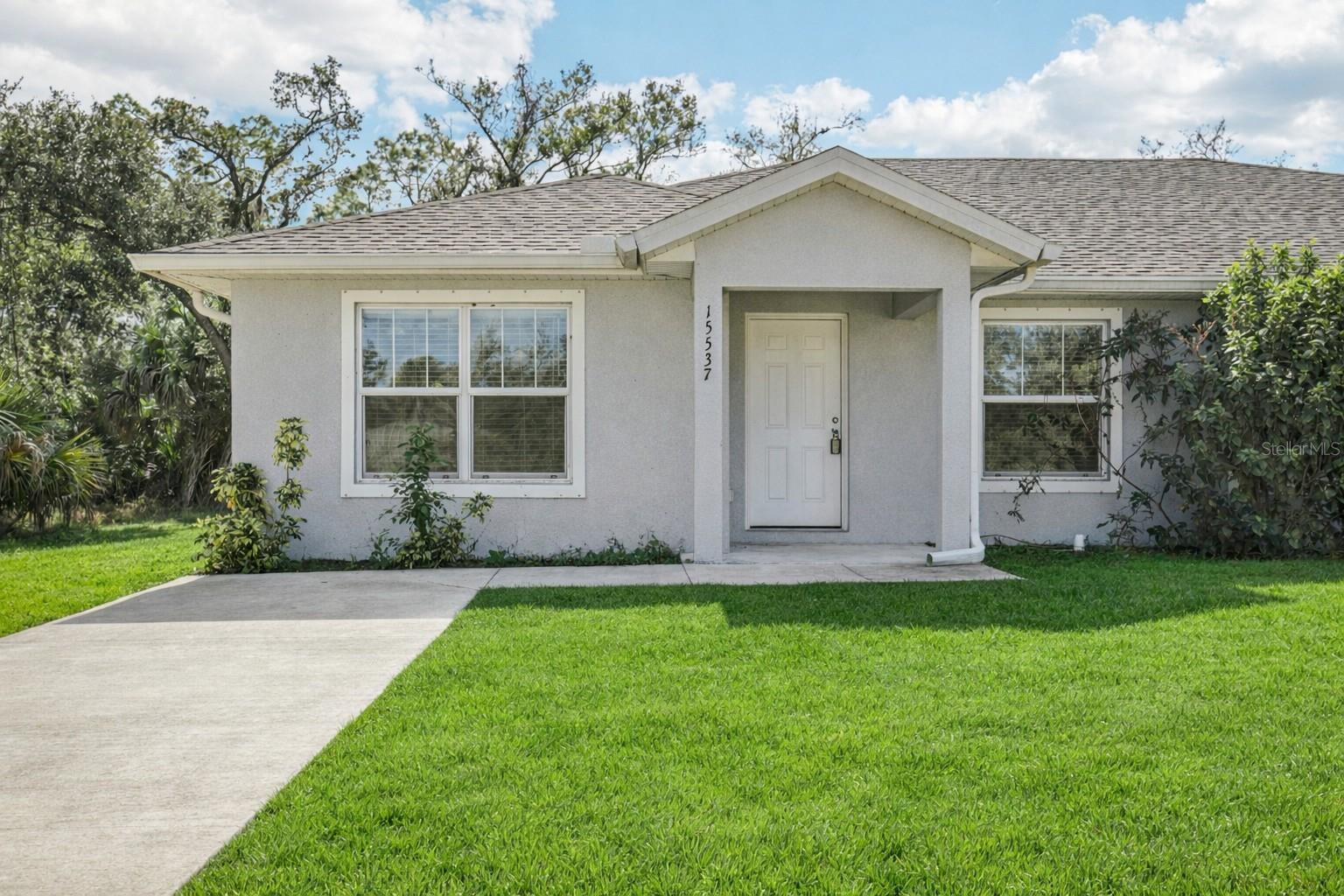 15537 BUICK AVE Property Photo 1