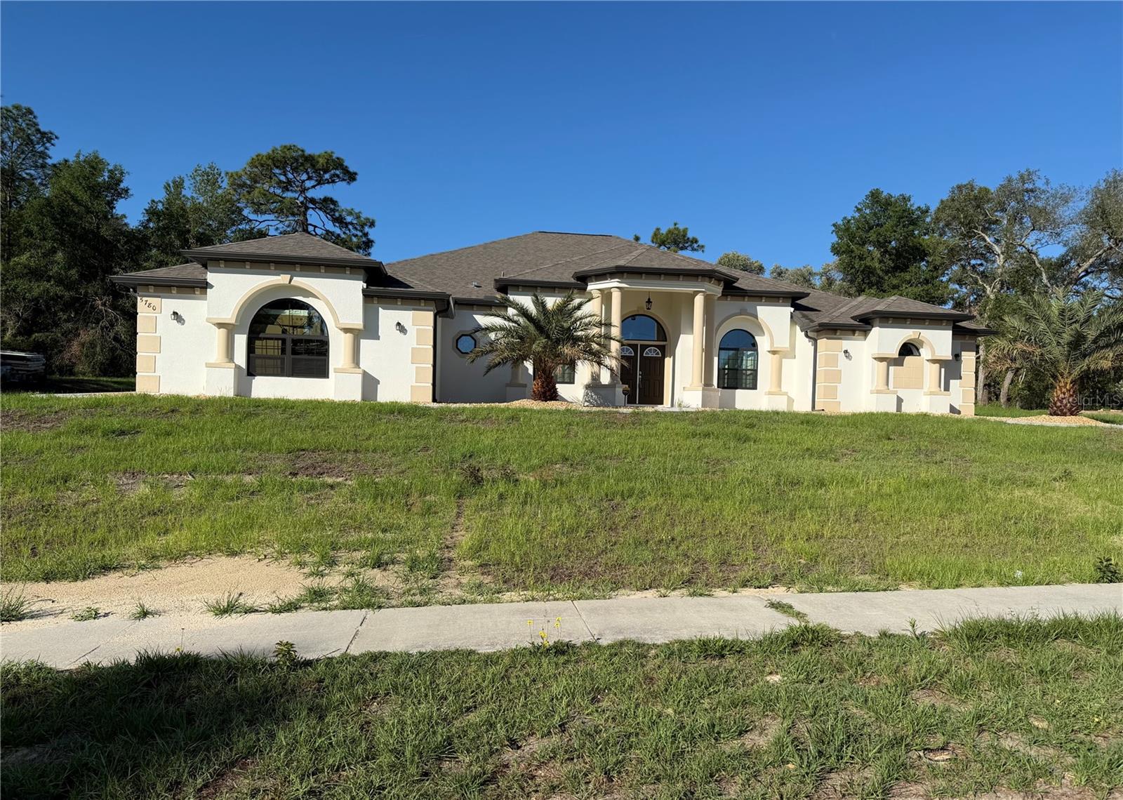 5780 N Lena Dr Property Photo 2