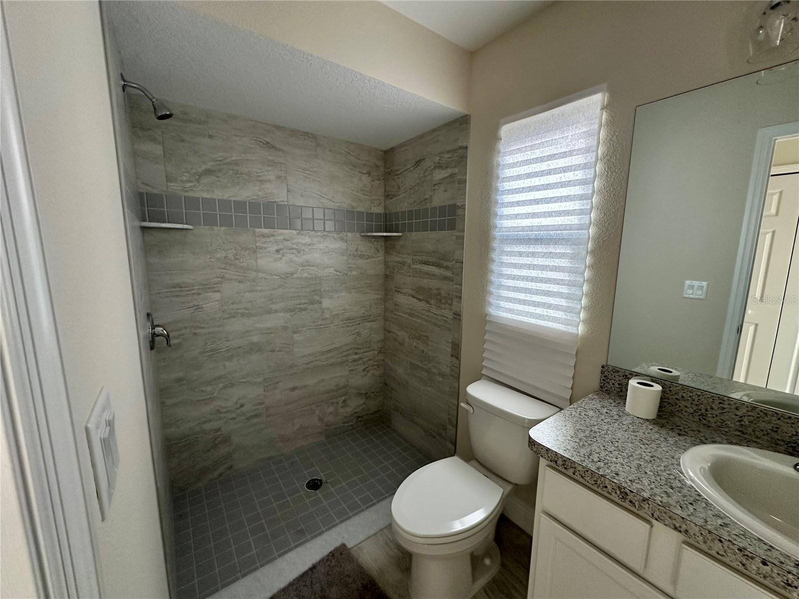 5780 N Lena Dr Property Photo 33