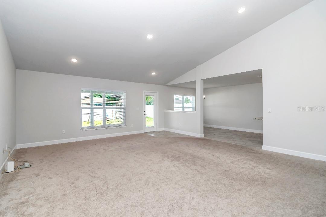 8376 Sw 59th Ter Property Photo 7