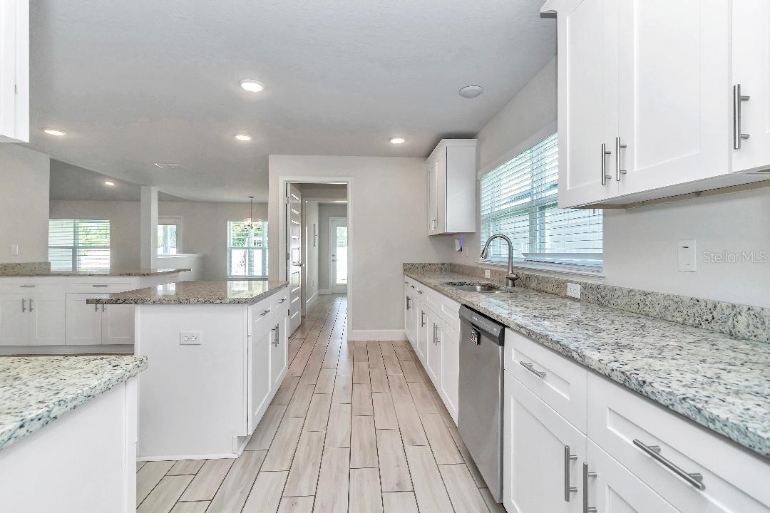 8376 Sw 59th Ter Property Photo 12