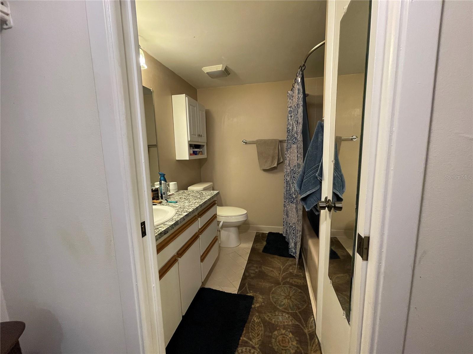 625 Midway Dr #a Property Photo 13
