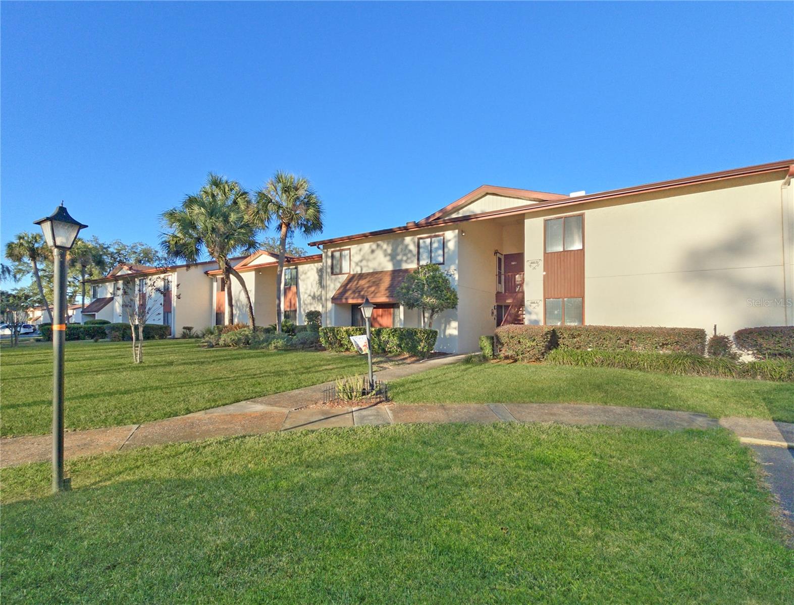680 MIDWAY DR #A Property Photo 1