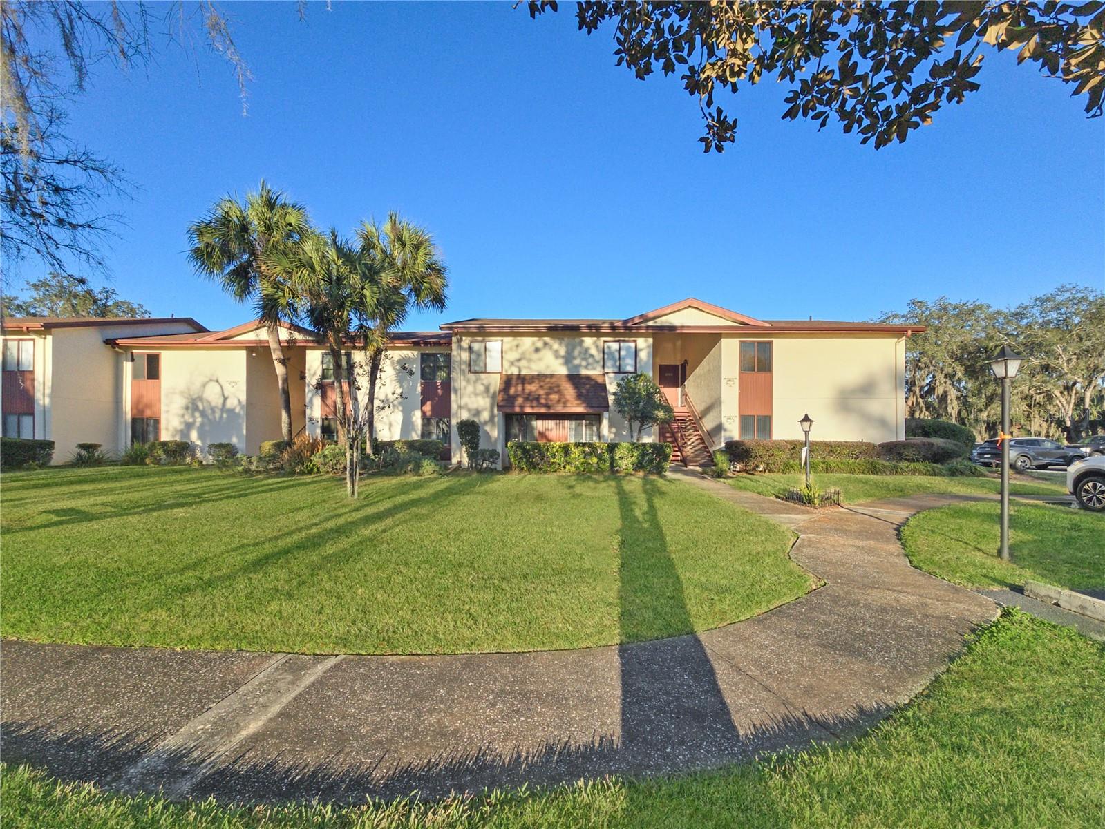 680 Midway Dr #a Property Photo 3