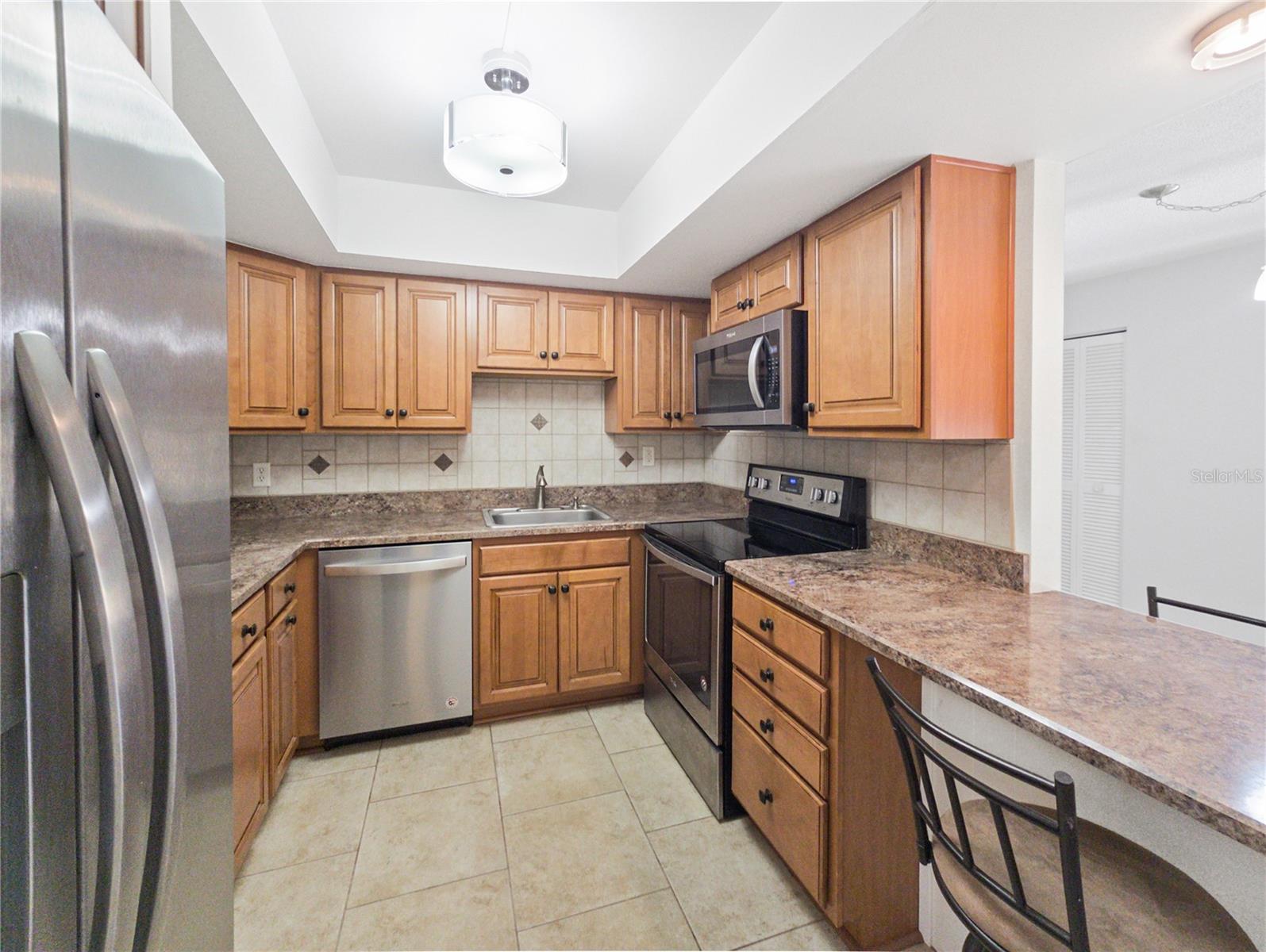 680 Midway Dr #a Property Photo 11