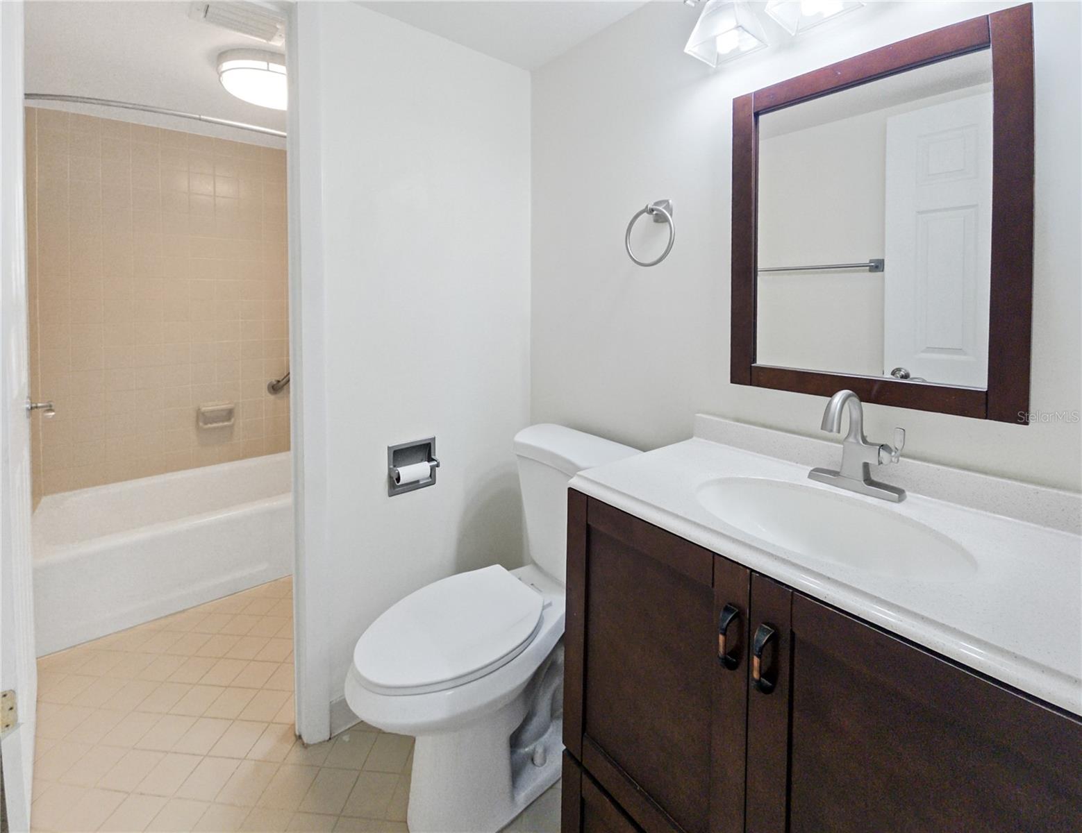 680 Midway Dr #a Property Photo 19