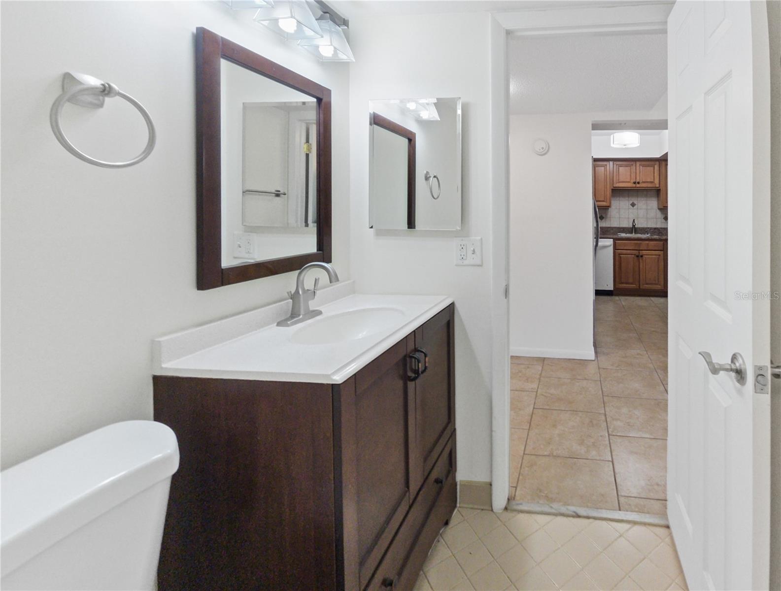 680 Midway Dr #a Property Photo 20