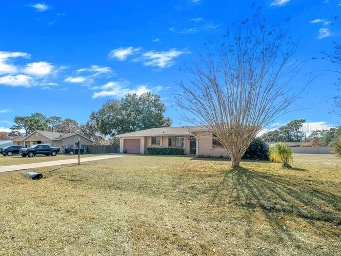 543 Silver Course Ct Property Photo 3