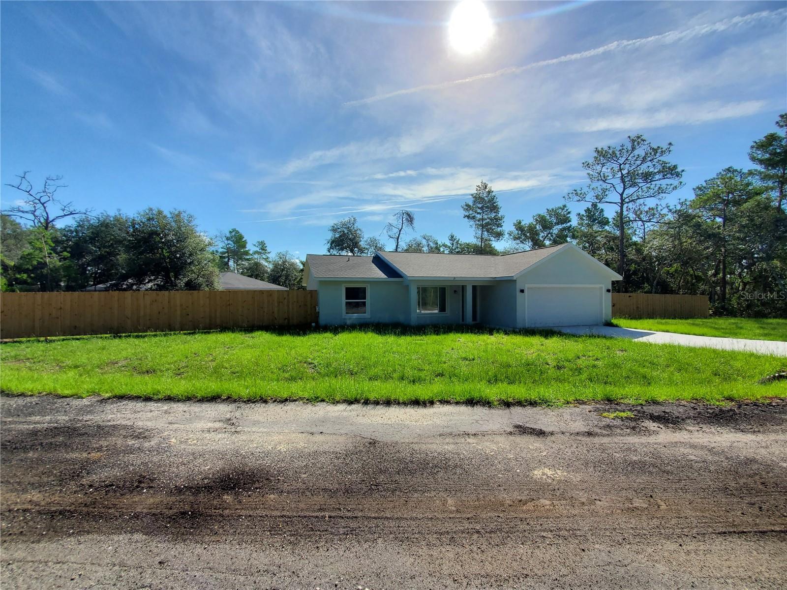 15 Fisher Way Pl Property Photo 4