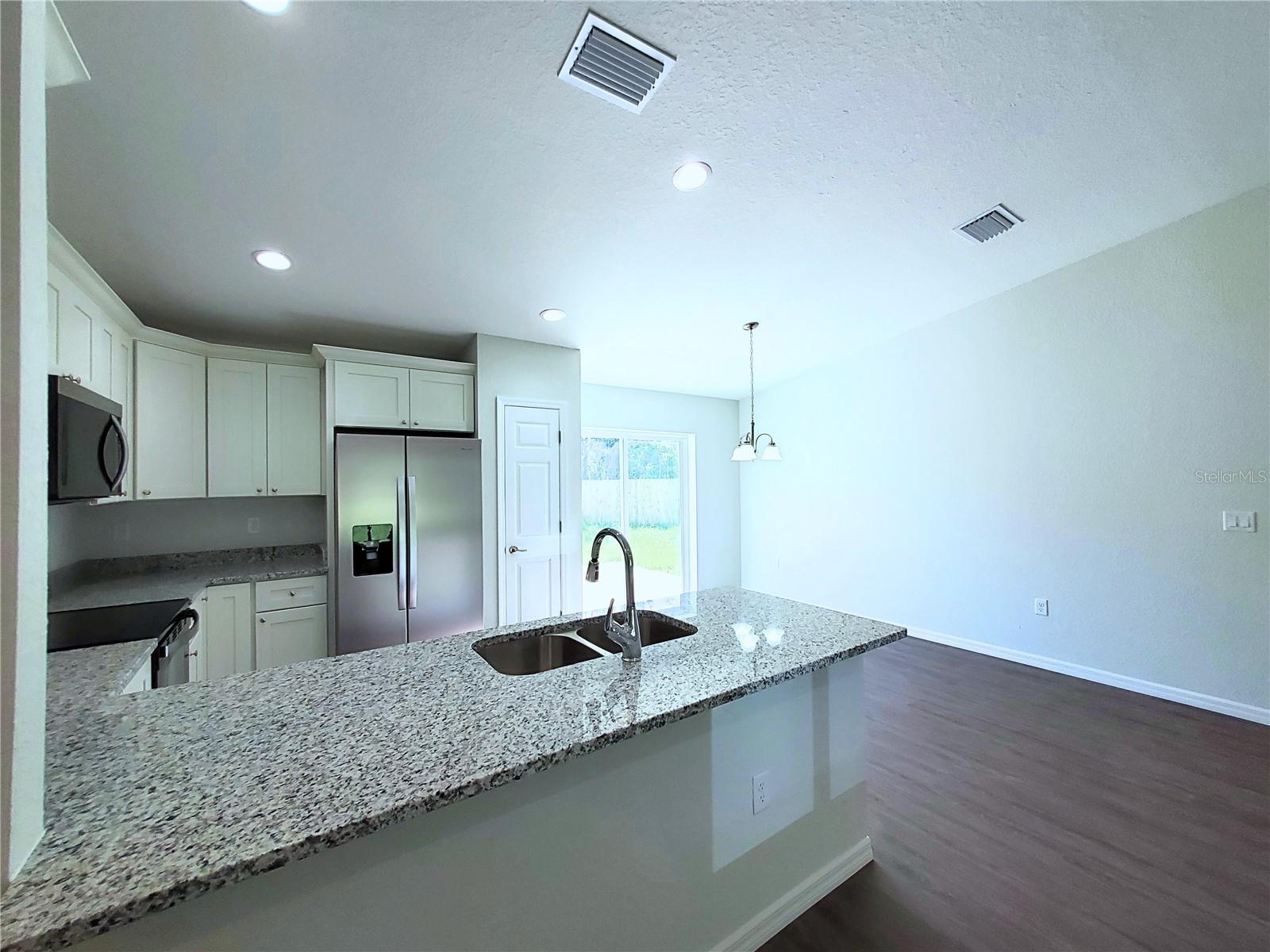 15 Fisher Way Pl Property Photo 7