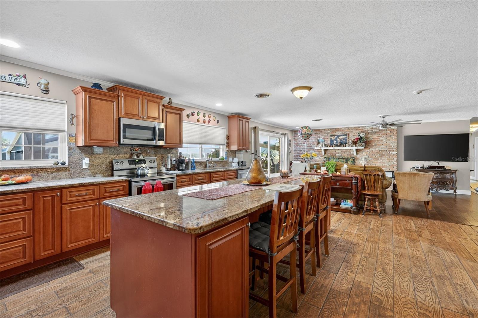 2230 Sw 87th Pl Property Photo 17