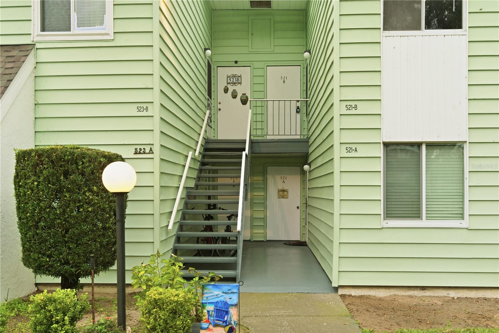 521 Midway Dr #b Property Photo 1