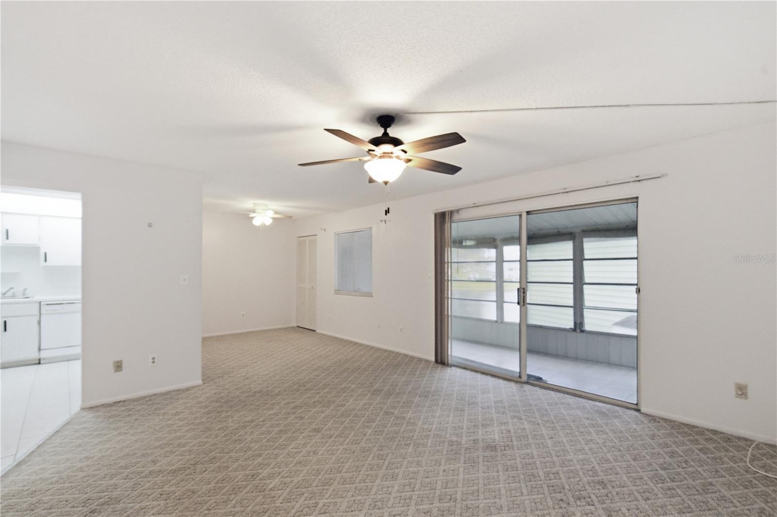 521 Midway Dr #b Property Photo 14