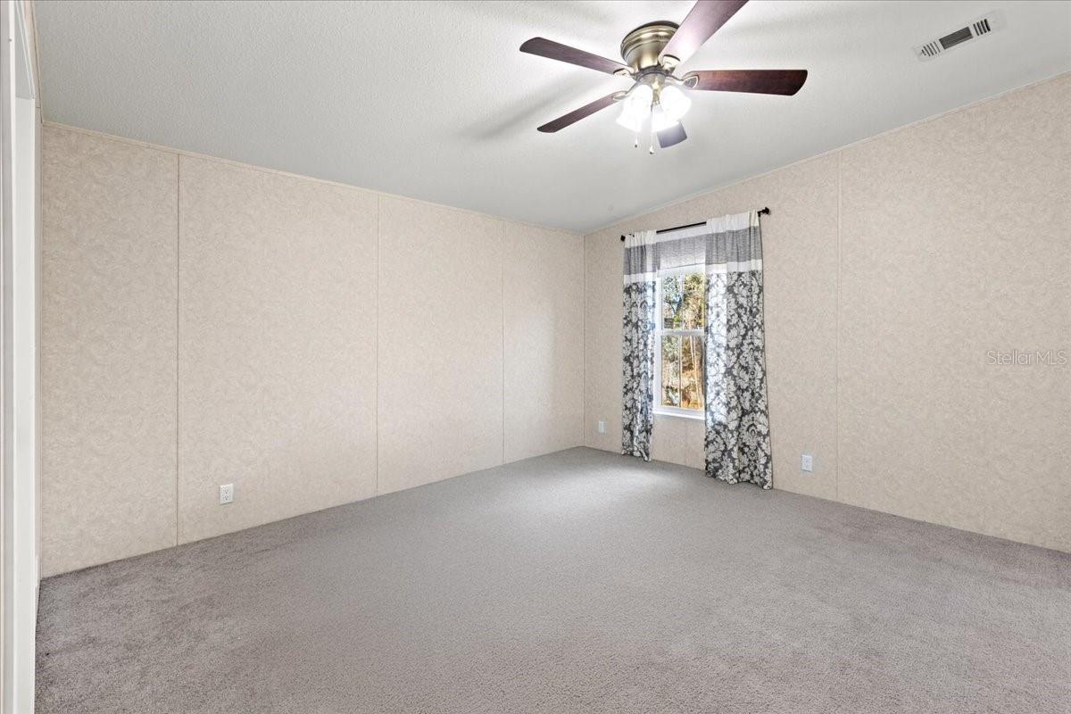 1910 Ne 155th Ct Property Photo 15