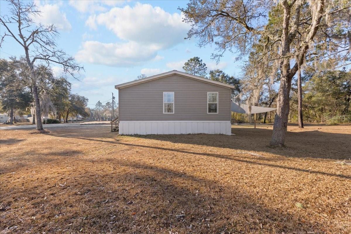 1910 Ne 155th Ct Property Photo 30
