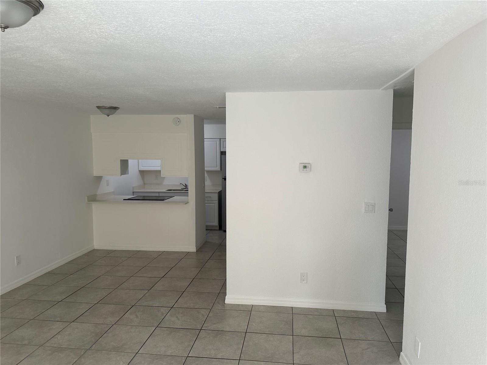 5200 Se 31st St Se #d Property Photo 2