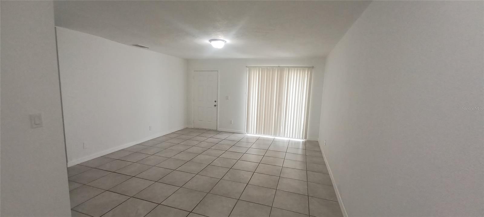 5200 Se 31st St Se #d Property Photo 6