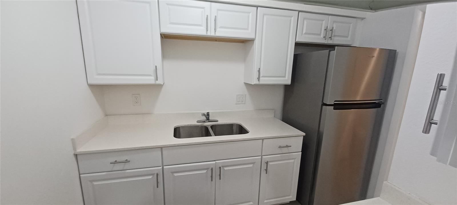 5200 Se 31st St Se #d Property Photo 11