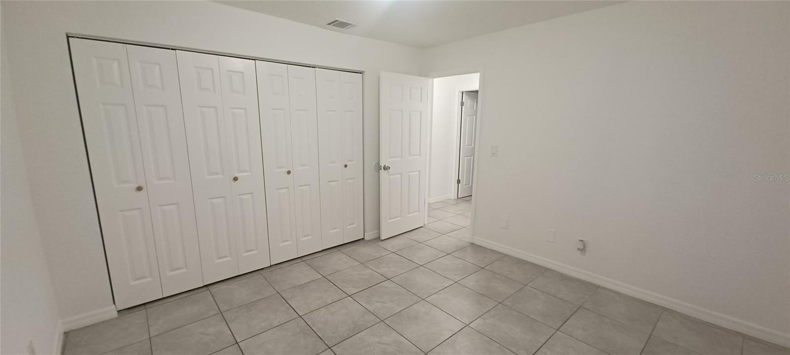 5200 Se 31st St Se #d Property Photo 16