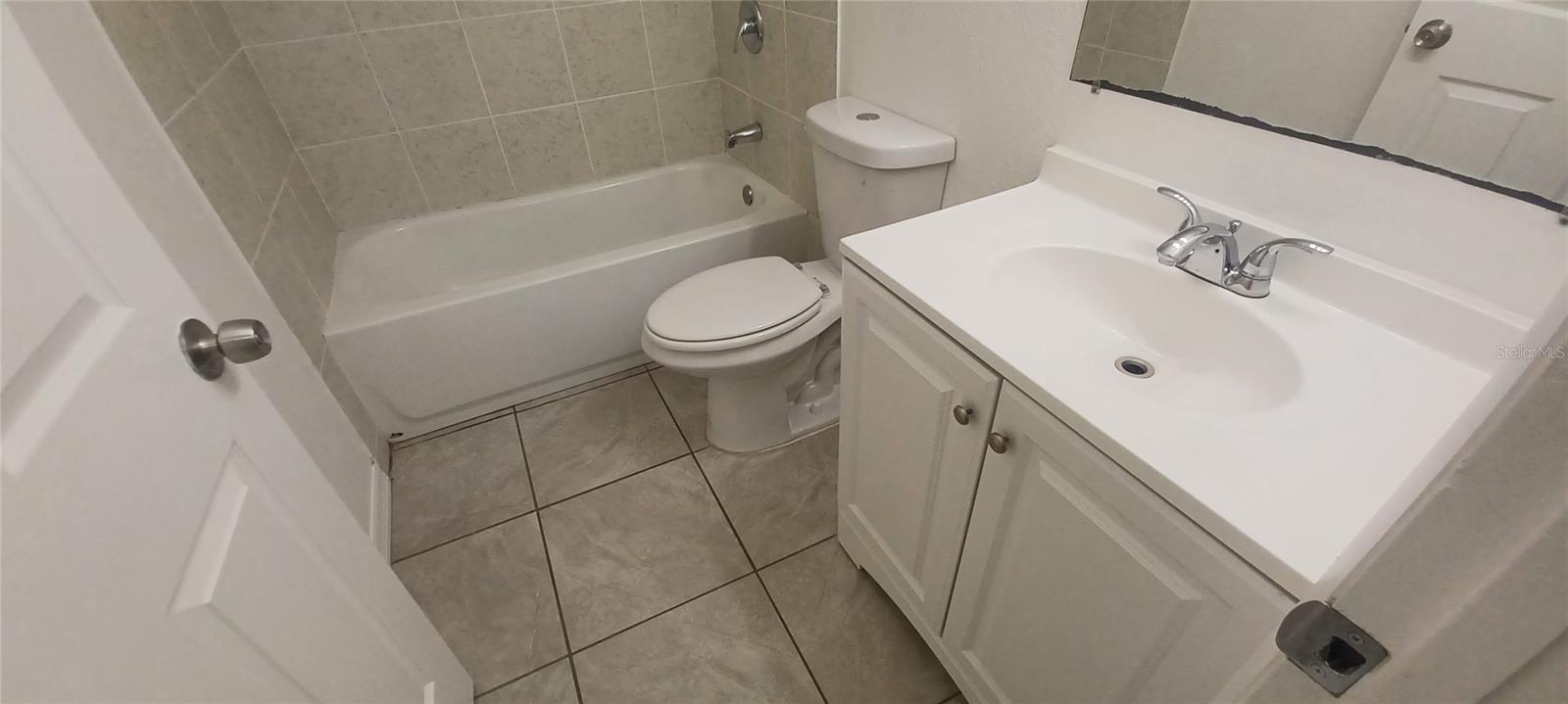 5200 Se 31st St Se #d Property Photo 23