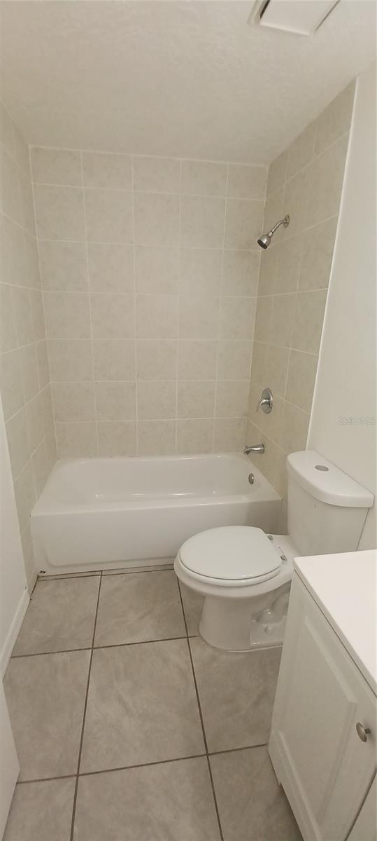5200 Se 31st St Se #d Property Photo 24