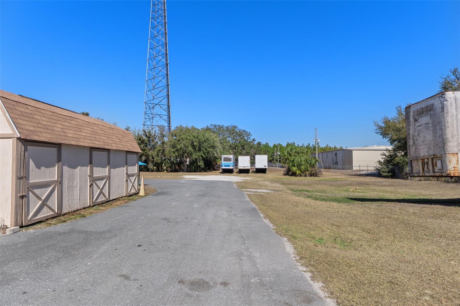 6331 & 6275 S Tex Pt Property Photo 27