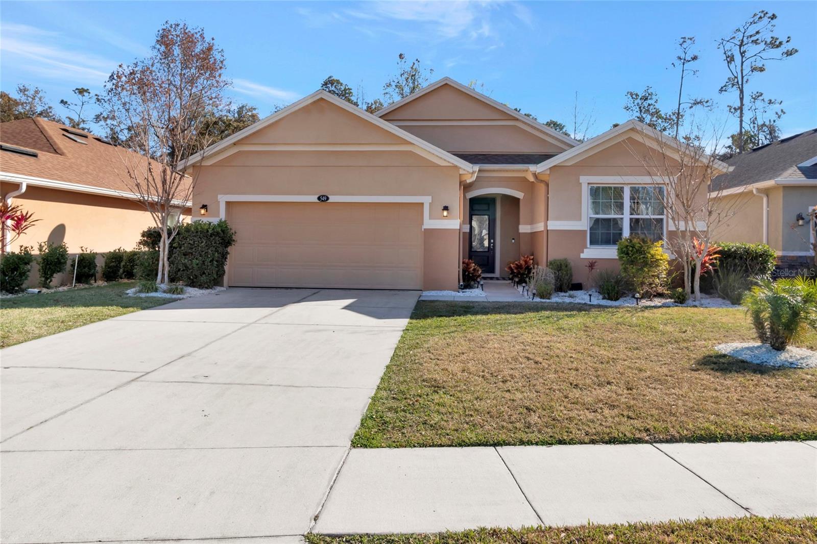 549 CHAMPION RIDGE DR