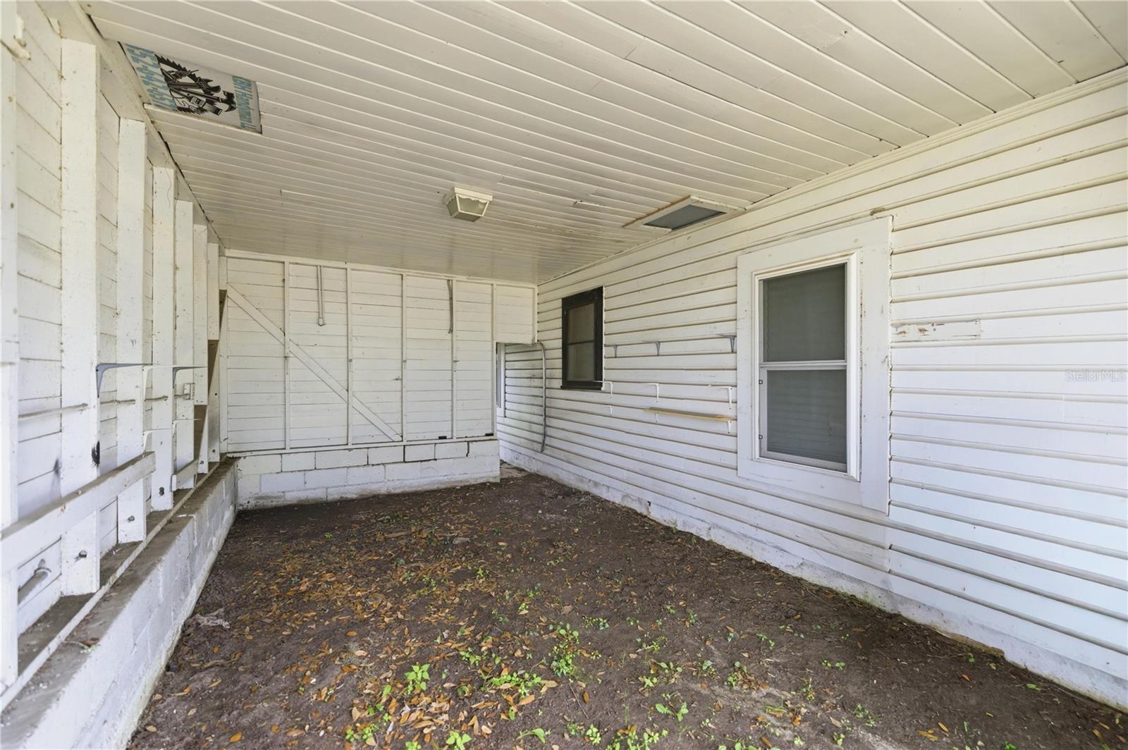 119 Ne 1st St Property Photo 22