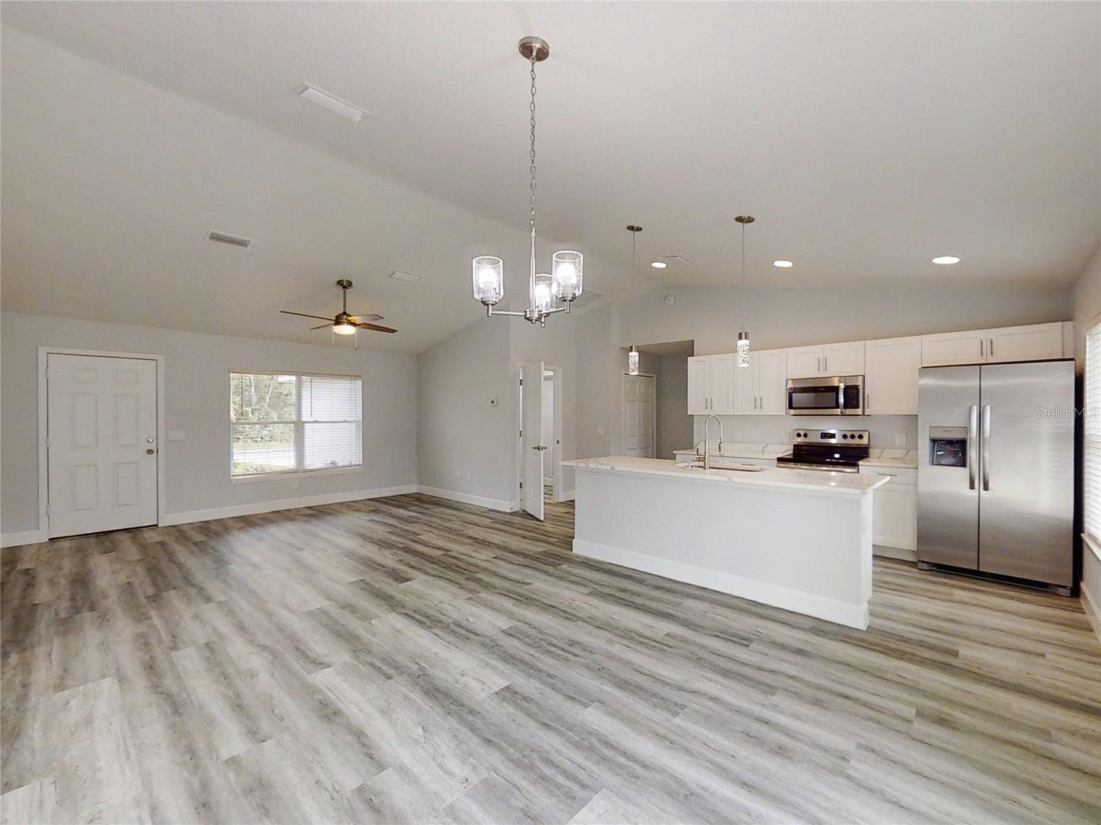 3022 Sw 168th Loop Property Photo 3