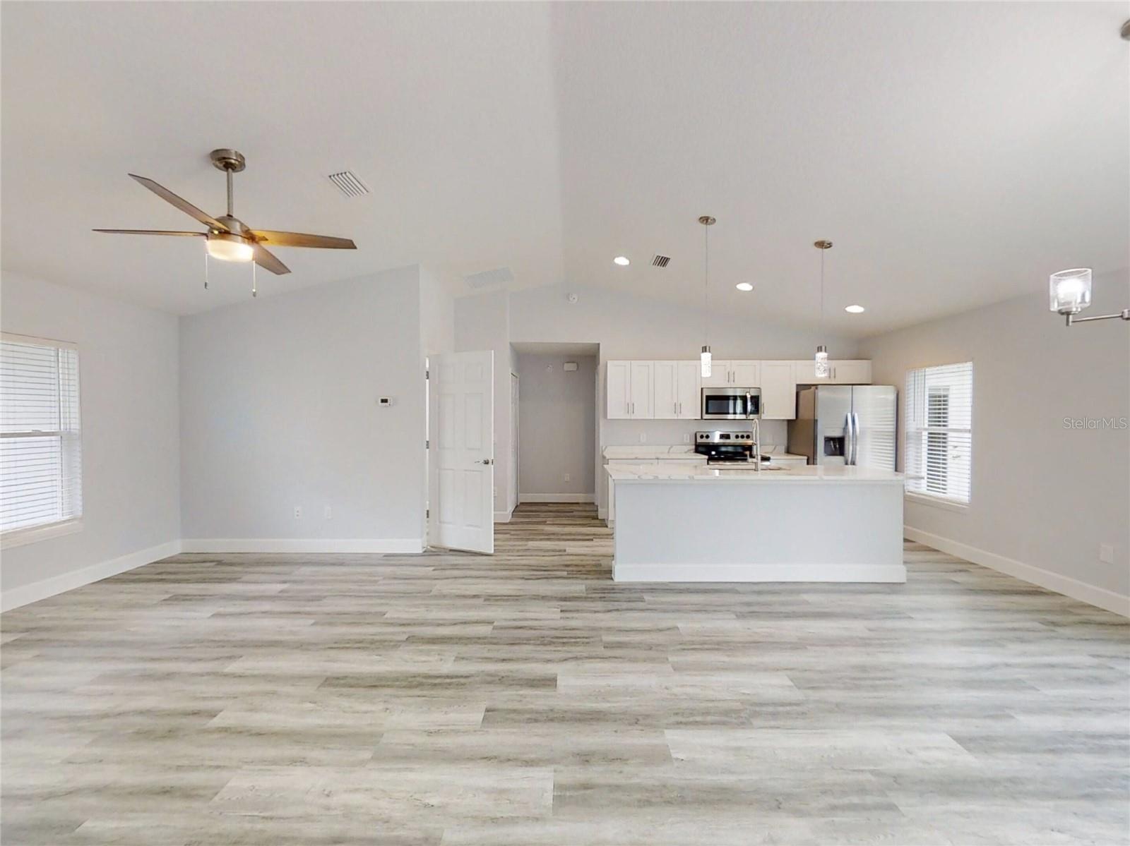 3022 Sw 168th Loop Property Photo 4