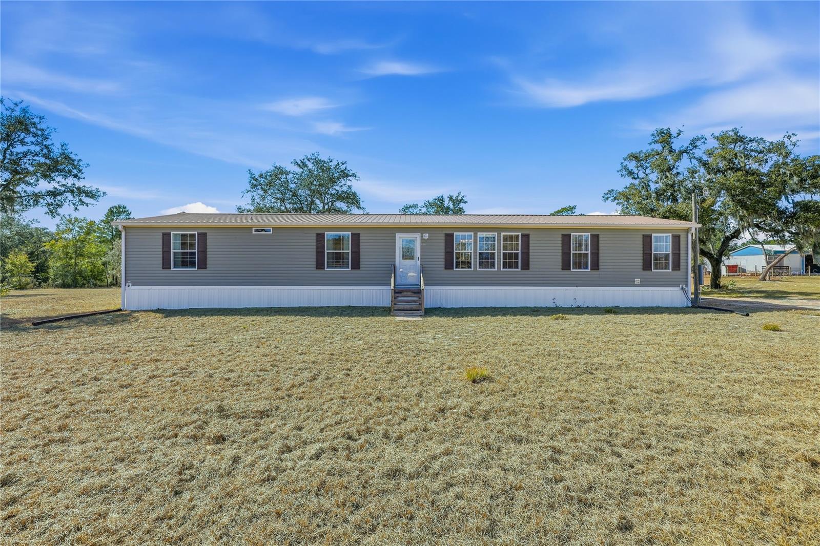 5530 NE 103RD TER