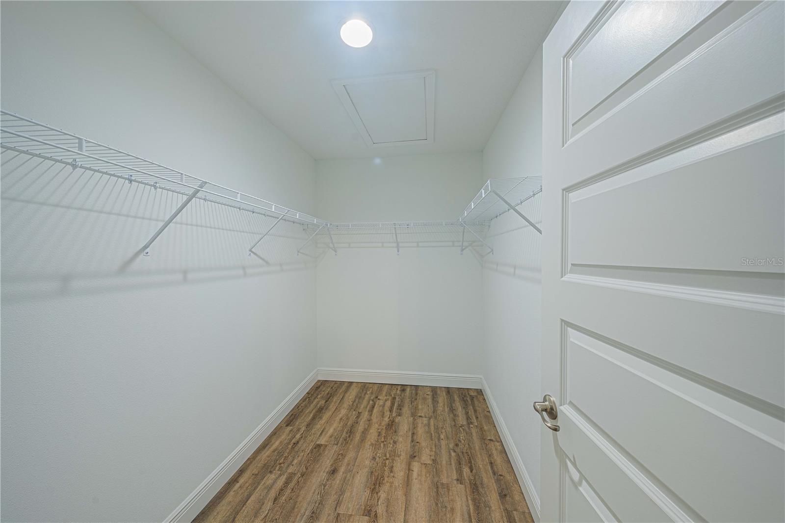 7752 N Walton Ter Property Photo 11