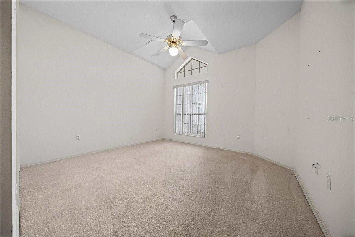 6818 E Queensbury Ln Property Photo 20
