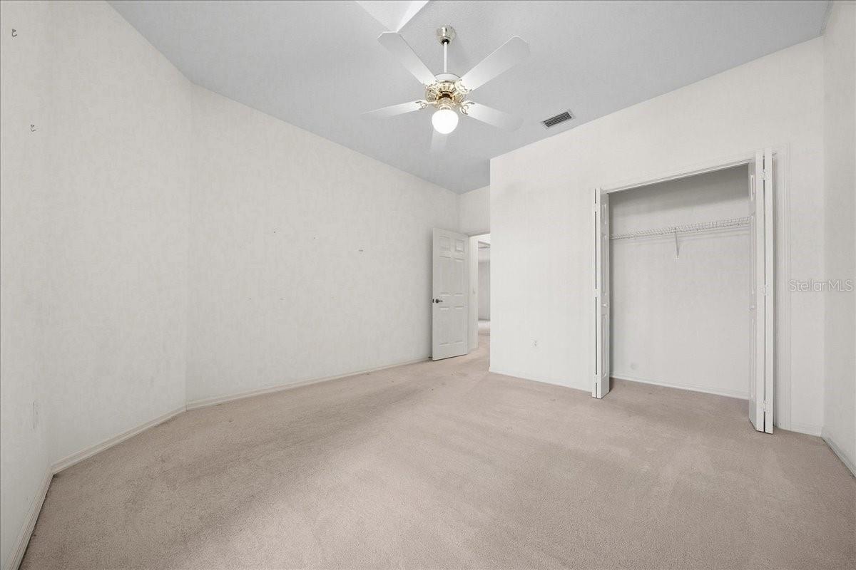 6818 E Queensbury Ln Property Photo 24