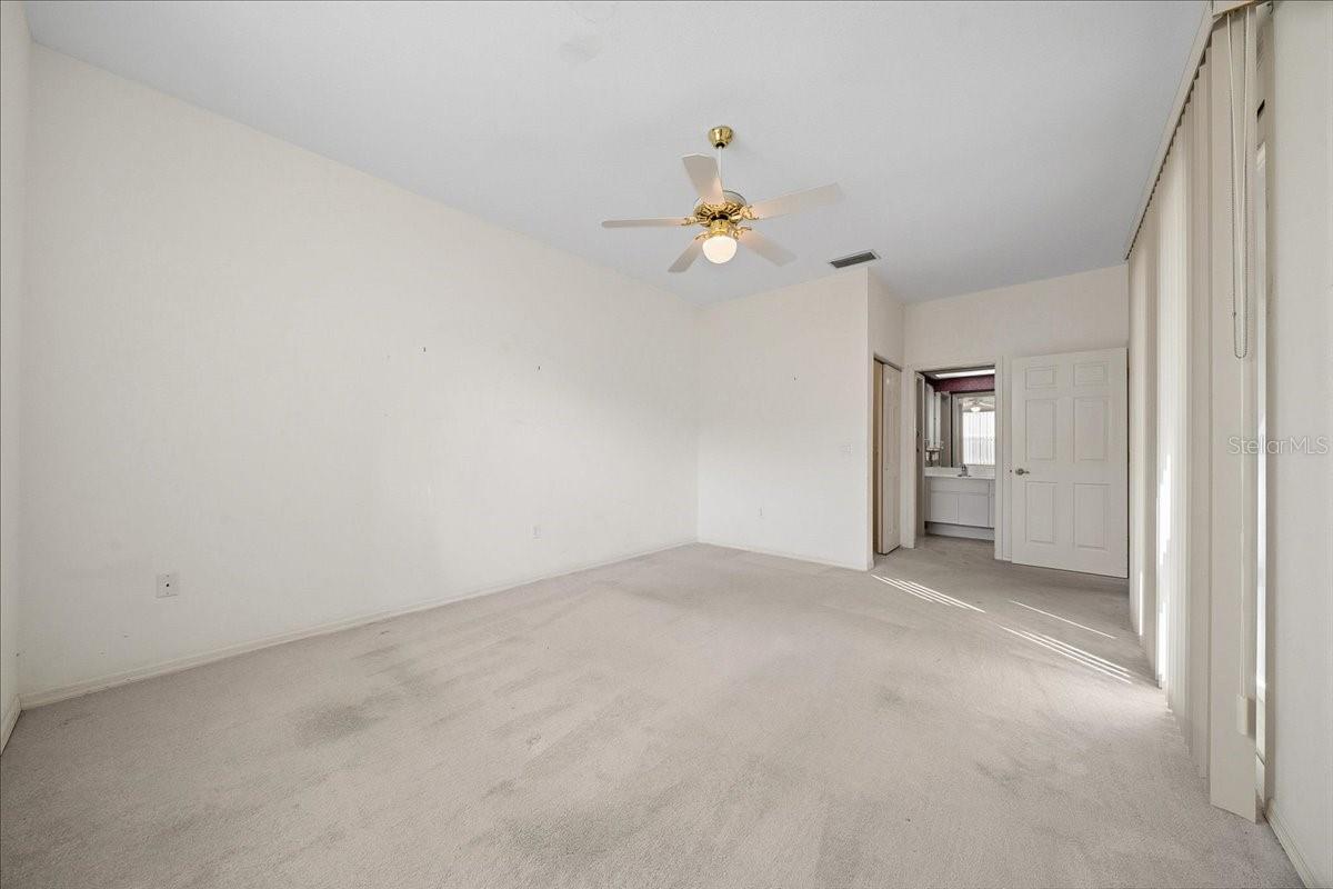 6818 E Queensbury Ln Property Photo 27